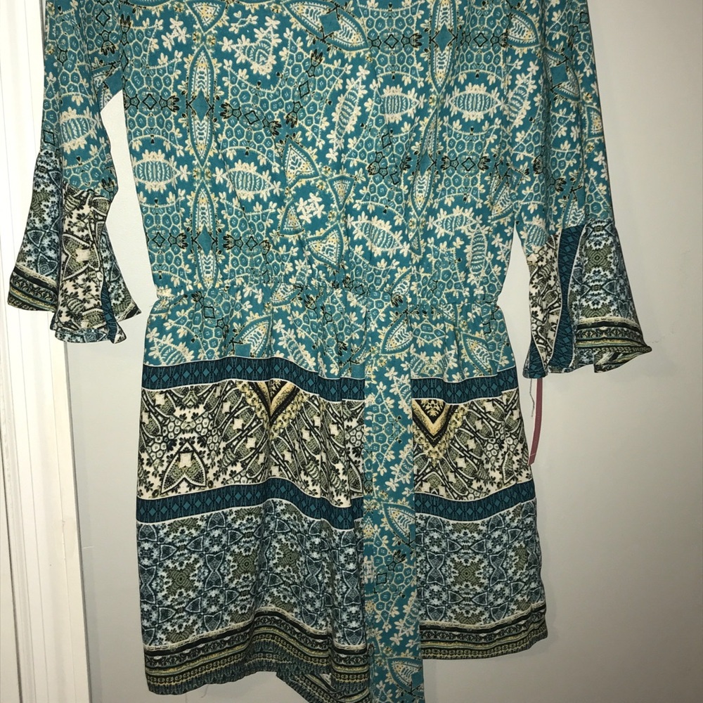 Romper - Picture 2 of 2